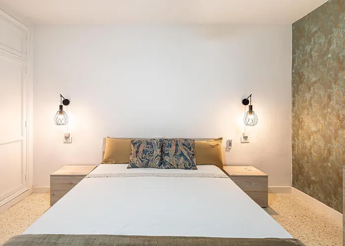 As De Casas - Tarrante 2 Cristianos アパート